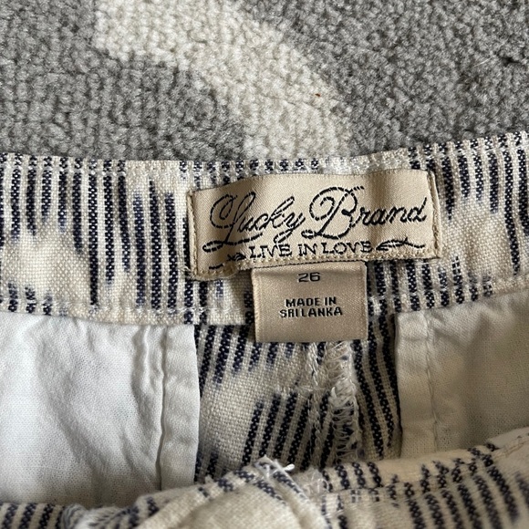 Lucky Brand Leela Ikat Print Short Cotton Midrise - Picture 4 of 7